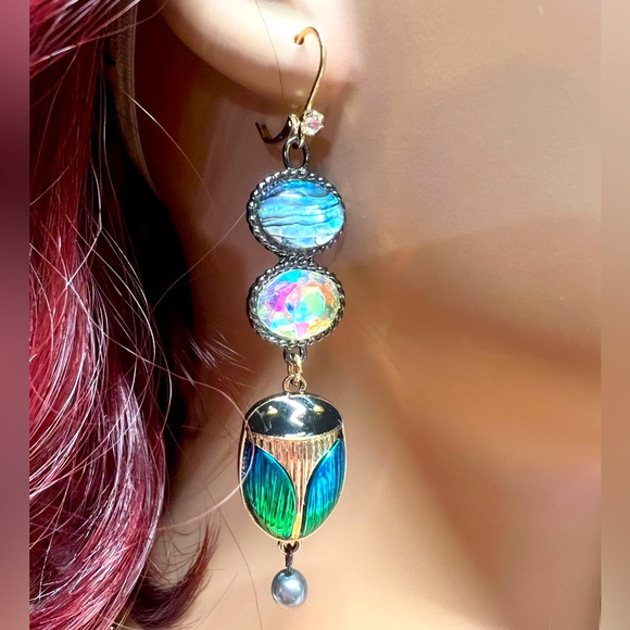 Betsey Johnson NWT Halloween Iridescent Beetle Bug Scarab Drop Earrings (J108) - Picture 6 of 6